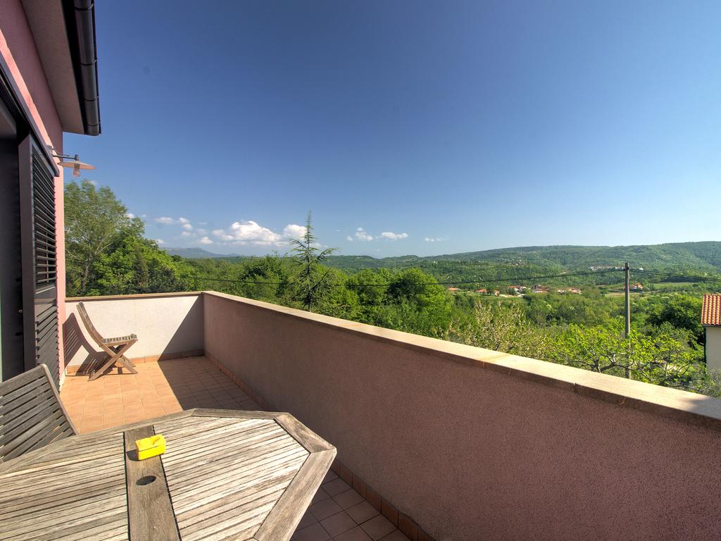 Apartmajska hiša Žerovnik